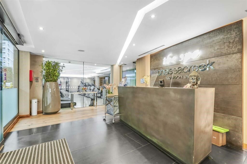 Chelsea Creek - Luxury Two Bedroom Apartment thumbnail 2