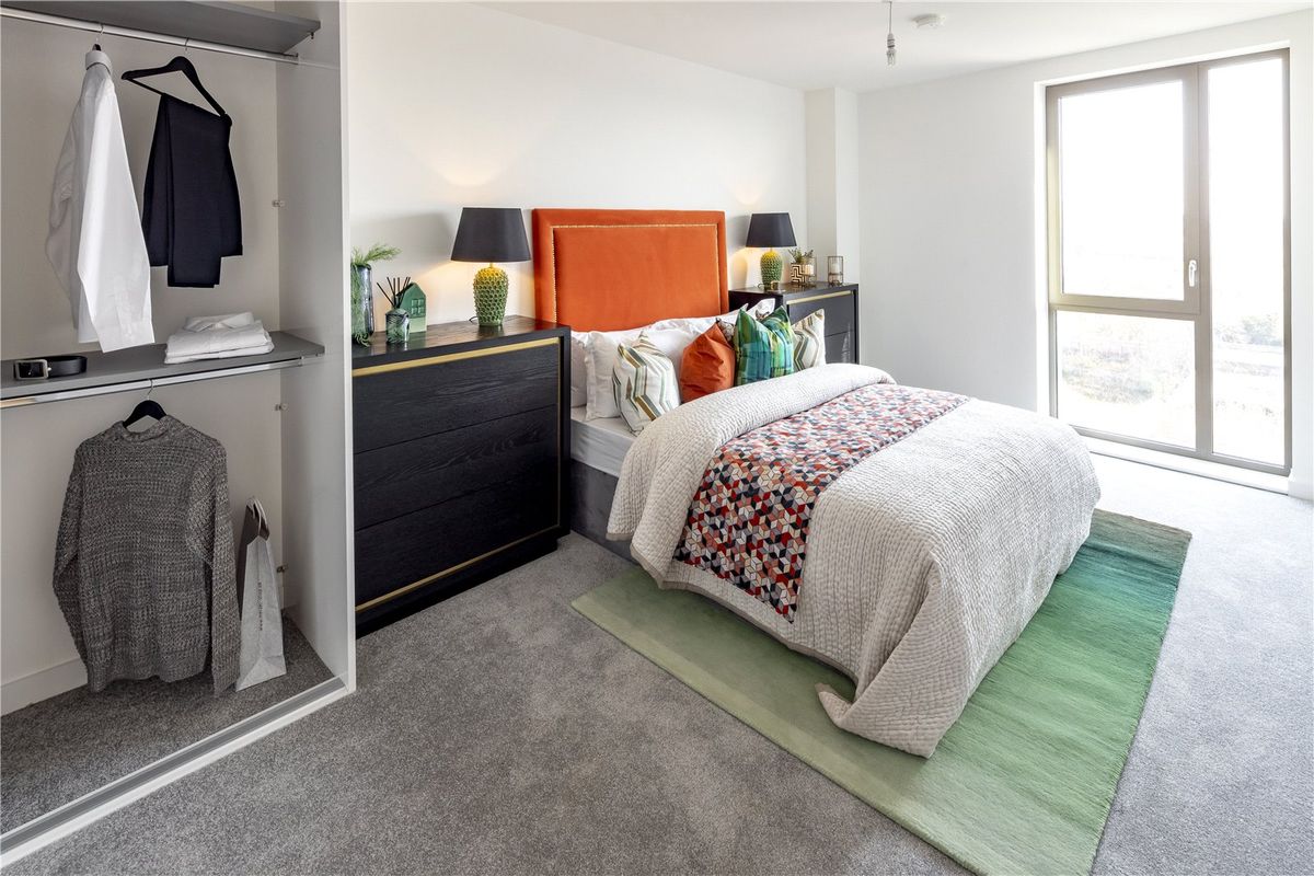 Greenford Quay – Luxury One Bedroom Apartment thumbnail 7